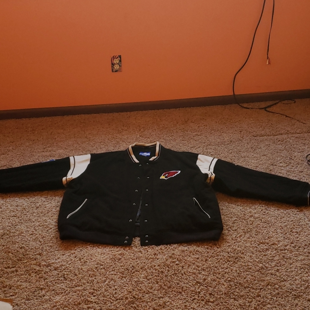 Arizona Cardinals 4XL wool jacket.